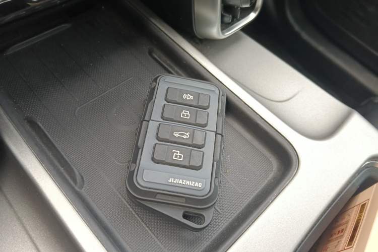 Used Haval DARGO 2024 2.0T DCT Chinese Rural Dog Edition Vehicle Key