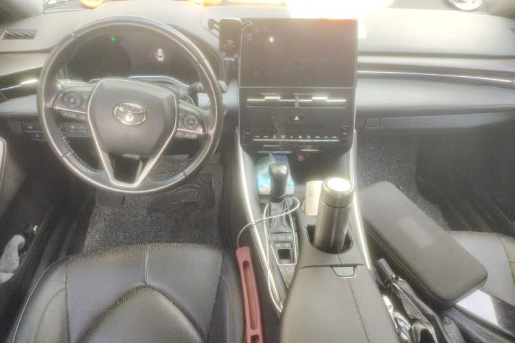 Used Toyota Avalon 2022 2.5L Luxury Edition
