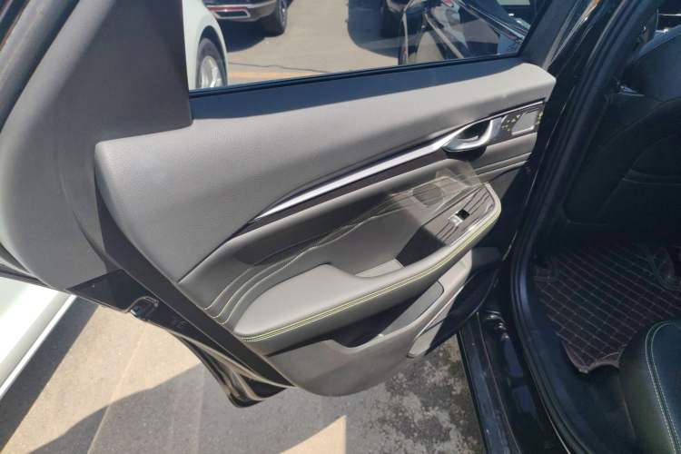 Used Geely Auto Preface 2023 1.5TD Fuyao Version
