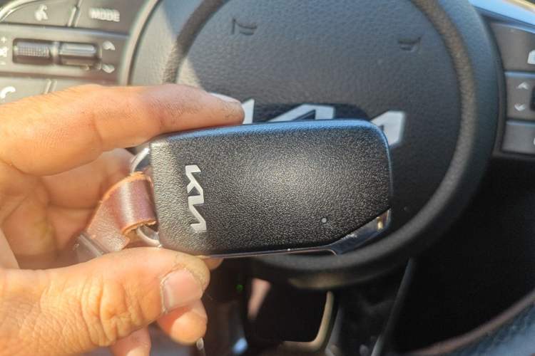 Used Kia Sportage R 2021 Ace 2.0L Splendid Edition Vehicle Key