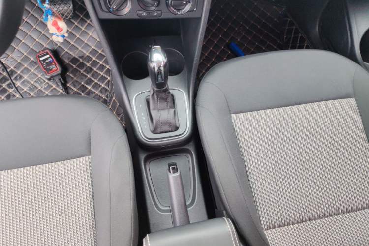 Used Volkswagen Polo 2016 1.4L Automatic Trendy Model