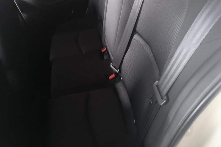 Used Mazda 3 Axela 2017 Sedan 1.5L Automatic Comfort Model Emission Standard China V