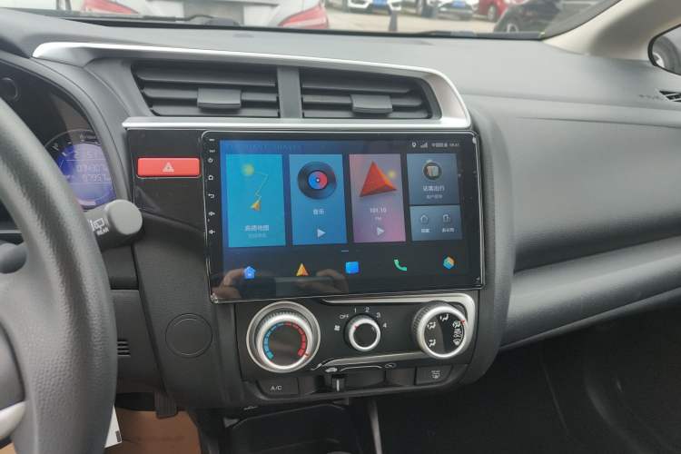 Used Honda Fit 2014 1.5L SE CVT Fashion Model