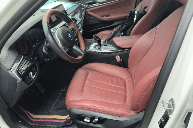 Used BMW 5 Series 2019 530Li Leading Model M Sport Package
