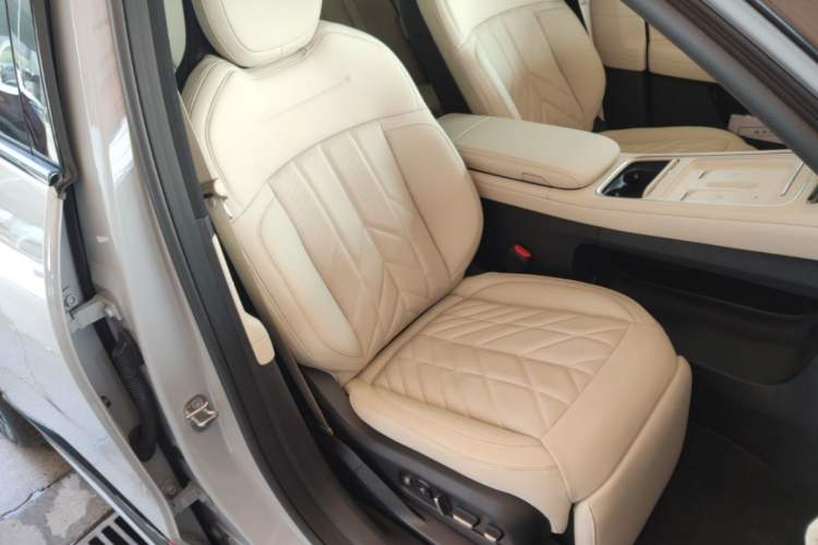 Used Nio ES6 2025 75 kWh
