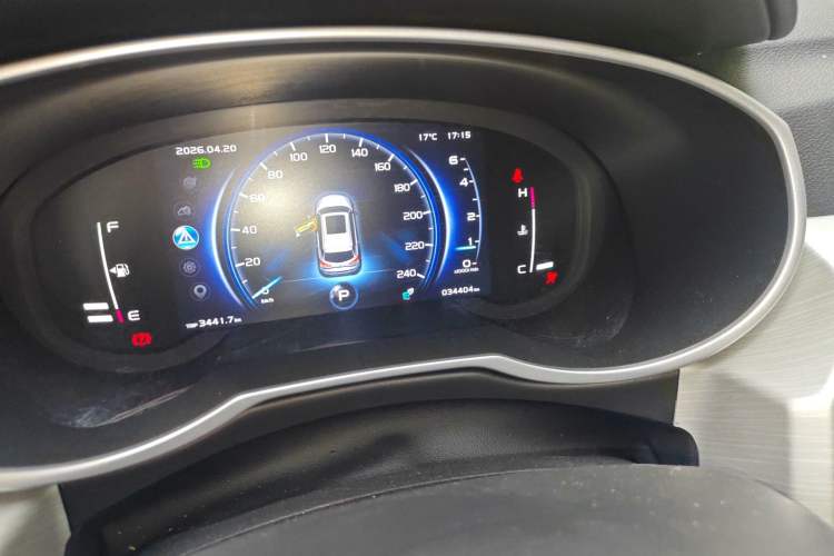 Used Geely Auto Emgrand X7 Sport 2020 1.8TD DCT Two-Wheel Drive Smart Connect 4G-Enabled Version
