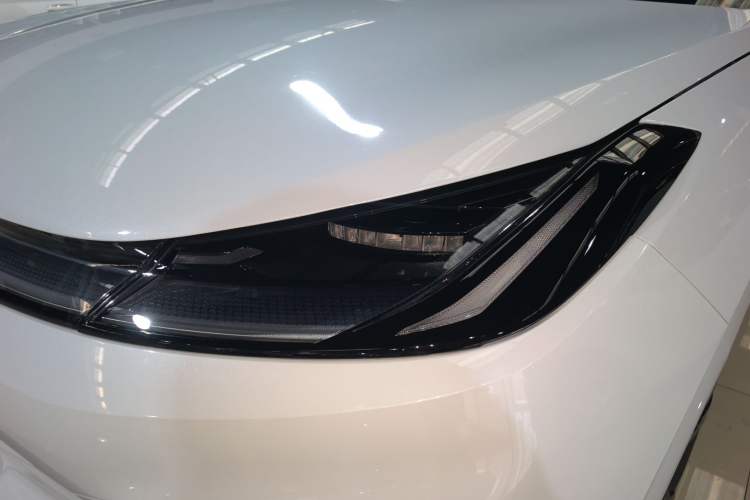 Used ARCFOX T1 2025 Model 320 PRO Left Front Headlight