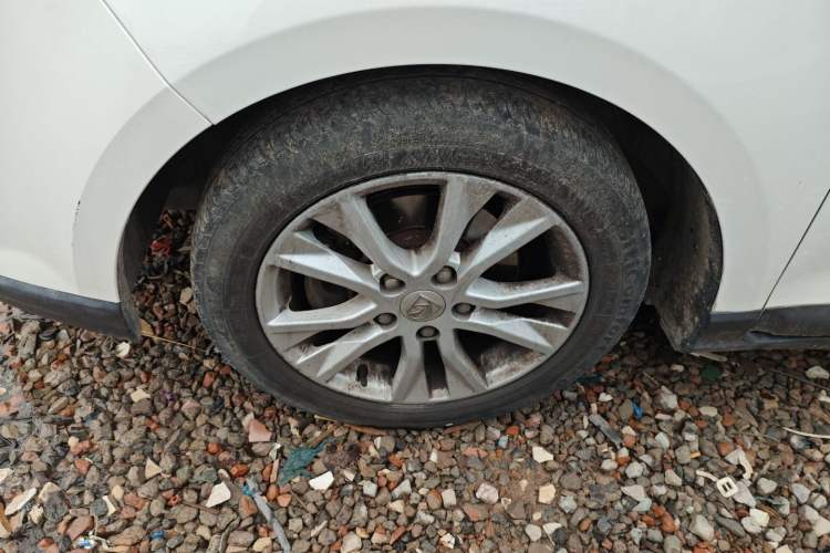 Used Baojun 730 2016 1.5L Manual Comfort Version 7 Seats China V Emission Standard