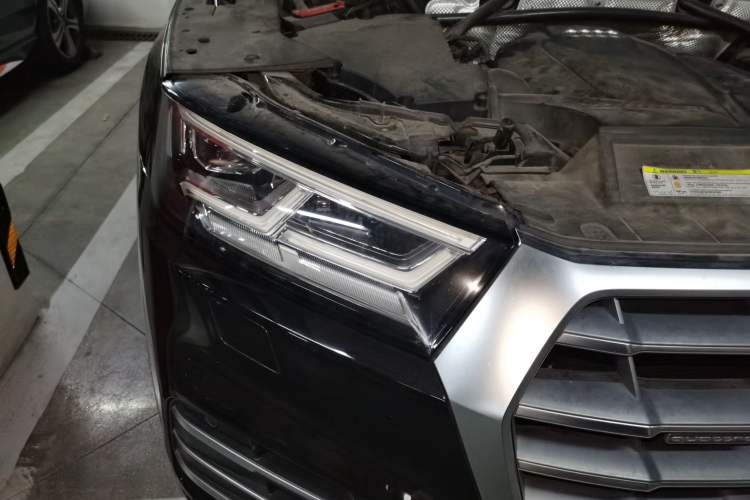 Used Audi Q5L 2020 40 TFSI Prestige Fashion Edition Right Front Headlight