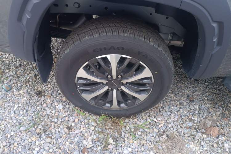 Used SAIC MAXUS Xingji 2023 Starry R 2.0T Automatic Diesel 2WD Luxury Edition Long-Box Model
