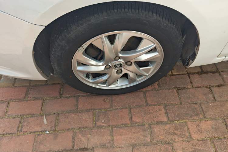 Used CHANGAN Alsvin V5 2012 1.5L Manual Sport Version China IV Standard
