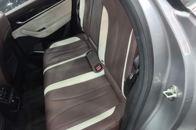 Used Geely Auto Monjaro L 2024 2.0TD DCT EVO Two-Wheel Drive Prestige Version