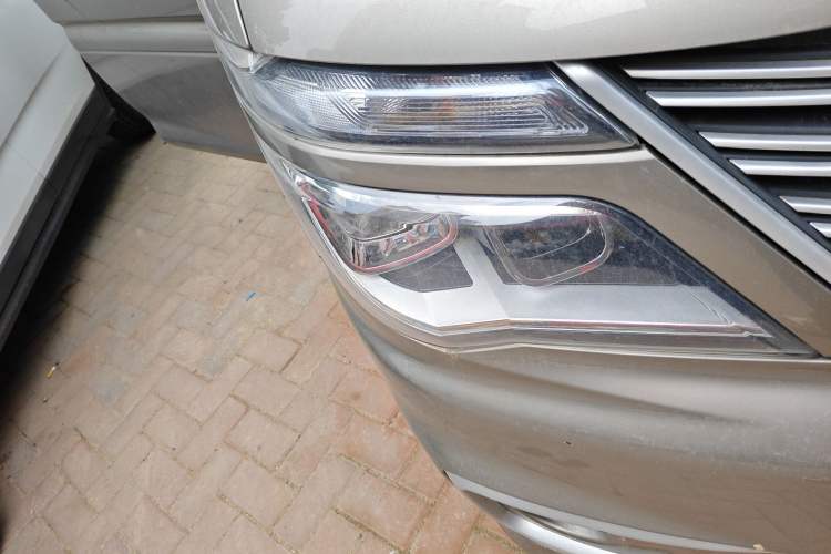 Used FORTHING Lingzhi 2022 M5 1.6L Practical 7-Seater
