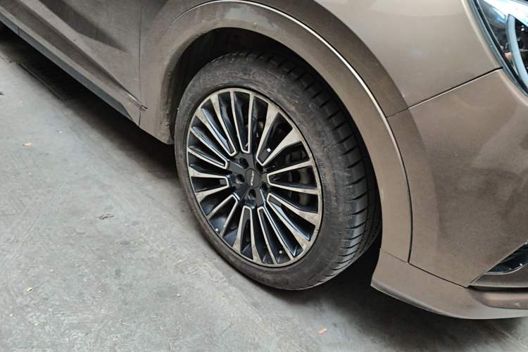 Used JETOUR X70 2020 1.5T DCT Luxury Edition 6 Seats