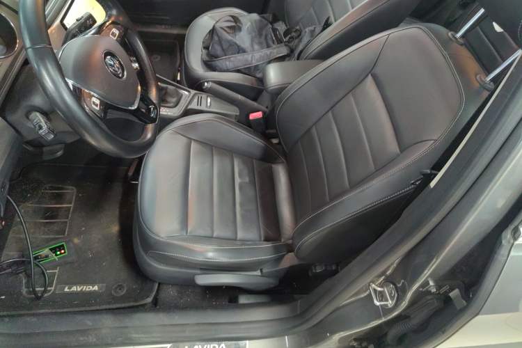 Used Volkswagen Lavida 2017 1.6L Automatic Comfort Edition Left Front Seat