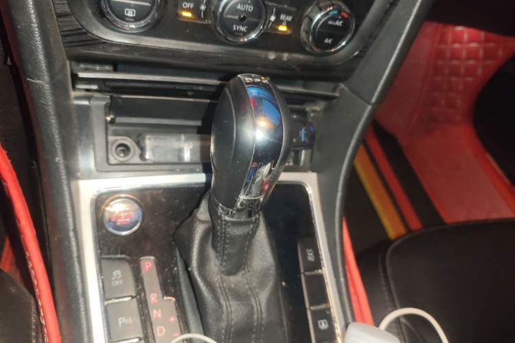 Used Volkswagen Passat 2014 1.8TSI DSG Prestige Edition