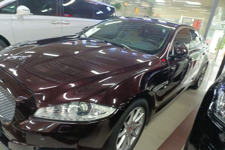 Used Jaguar XJ 2015 XJL 3.0 SC Two-Wheel-Drive Panoramic Business Edition