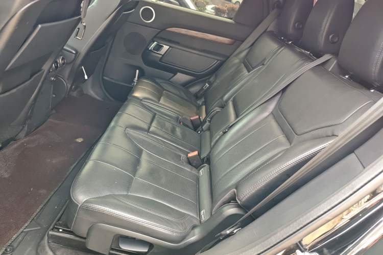 Used Land Rover Discovery 2019 3.0 SC V6 HSE
