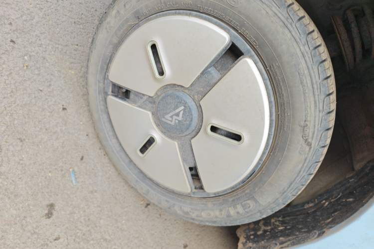 Used LINGBOX 2023 – Cai Wenji Edition
