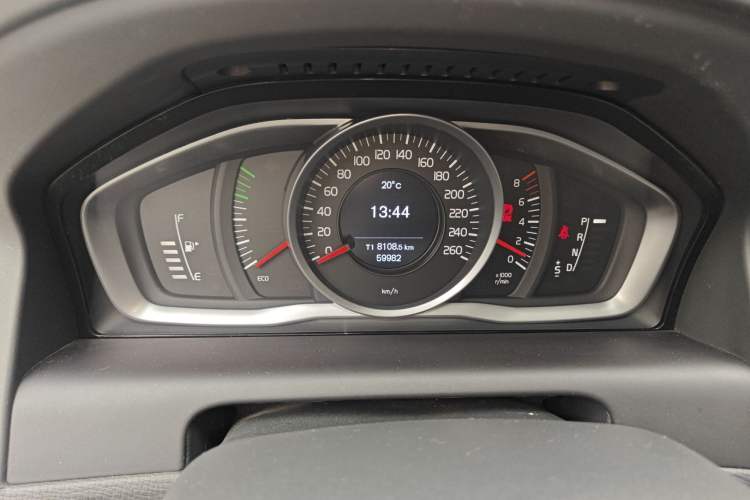 Used Volvo XC60 2017 T5 Smart Upgrade Edition