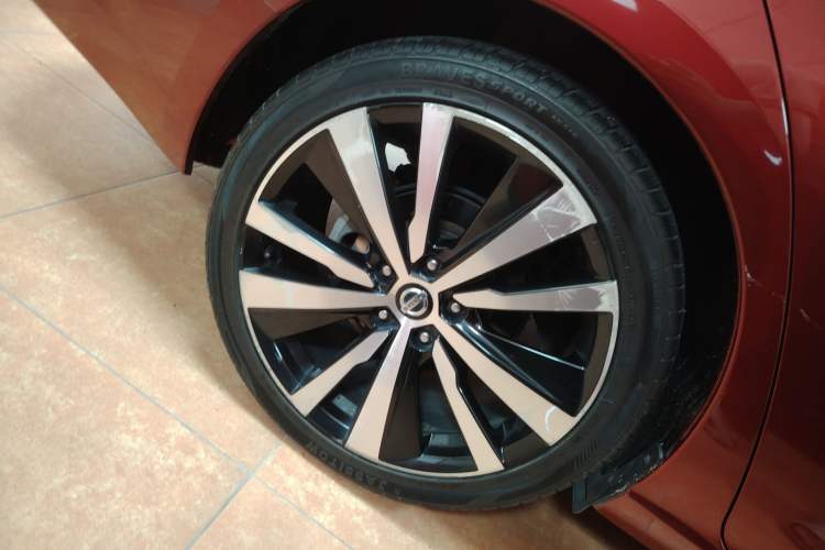 Used Nissan Teana 2019 2.0T XV Prestige Edition Right Rear Wheel Hub