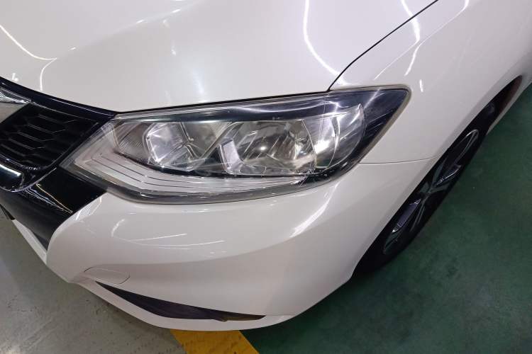 Used Nissan Tiida 2016 1.6L CVT Smart Drive Edition Left Front Headlight