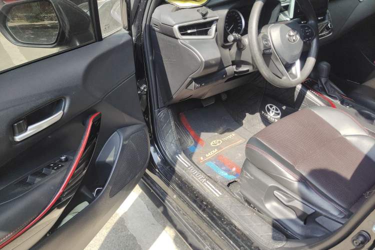 Used Toyota Levin 2021 Dual-Motor 1.8H E-CVT Sport Edition
