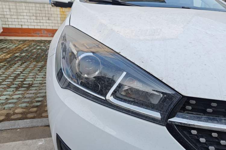 Used Chery Arrizo 5 2021 PRO 1.5L Manual Youth Edition Right Front Headlight