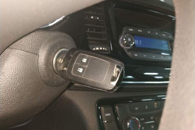 Used Buick Encore 2016 18T Automatic Two-Wheel Drive Urban Leading Edition