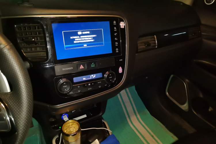 Used Mitsubishi Outlander 2019 2.4L 4x4 Zhi Xiang Edition 5 Seats China VI Standard