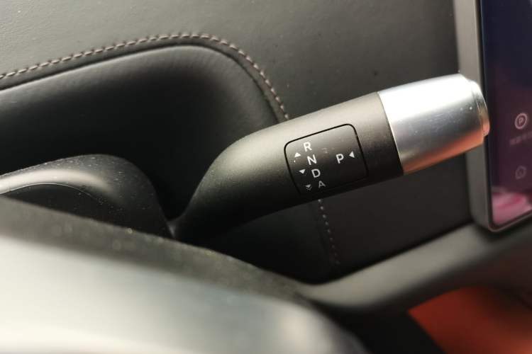 Used Li Auto L8 2023 Pro Model
