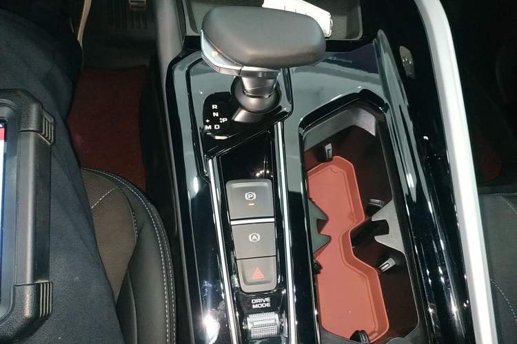 Used Geely Auto Preface 2025 Dongfang Yao 2.0TD Lanxing Edition