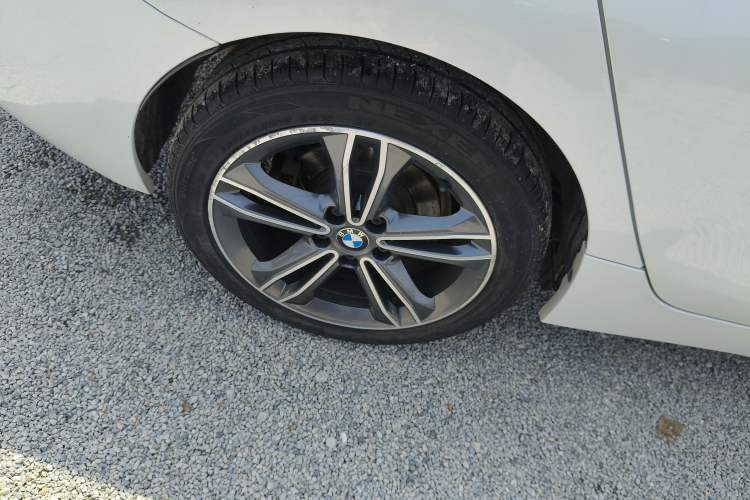 Used BMW 1 Series 2019 118i Fashion Model Right Rear Wheel Hub