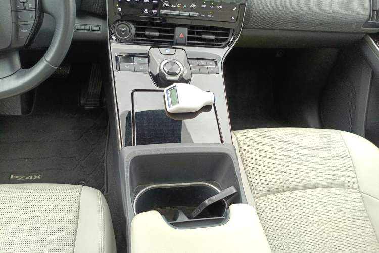 Used Toyota BZ 4X 2024 615 MAX Version Gear Lever