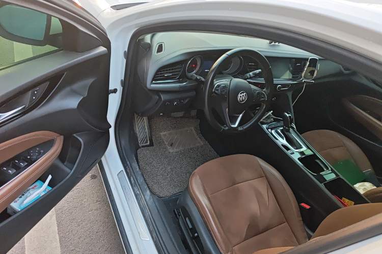 Used Buick Regal 2019 20T Elite Version China VI Standard
