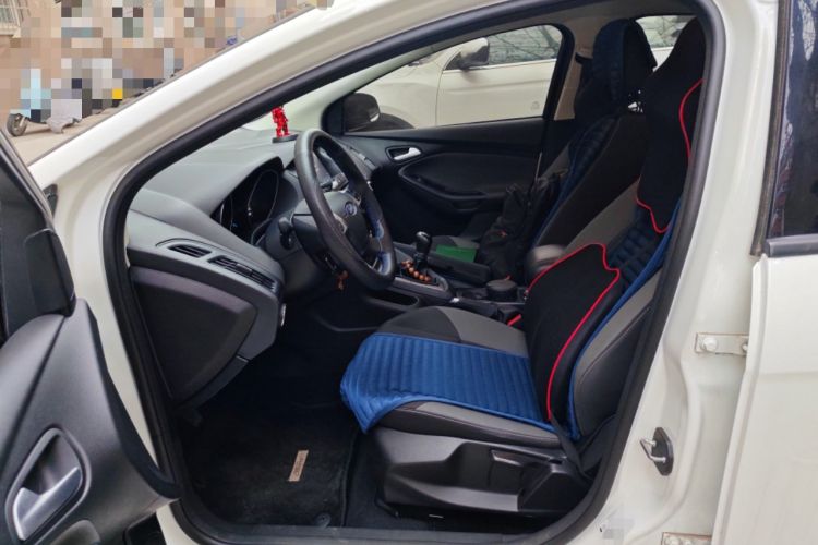 Used Ford Focus 2015 Hatchback 1.6L Manual Comfort Edition