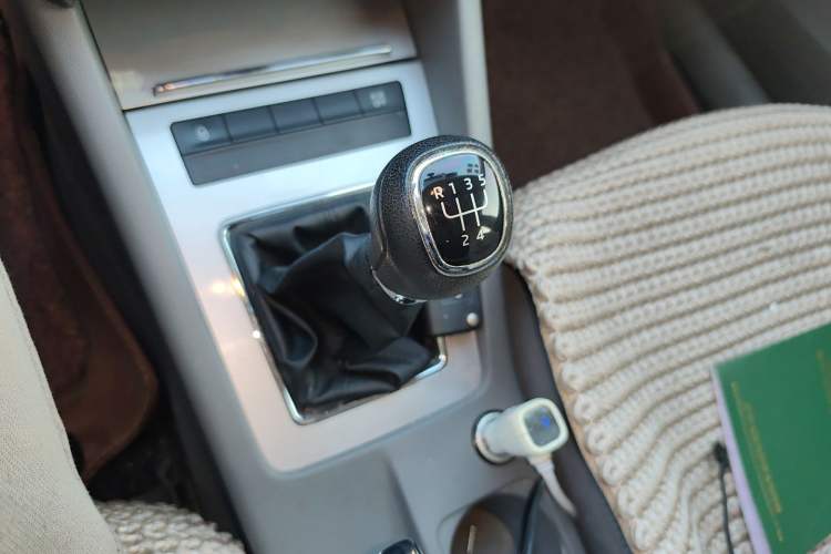 Used Skoda Octavia 2015 1.6L Manual Yijie Edition