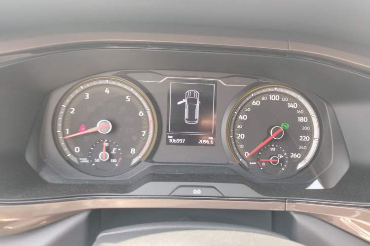 Used Volkswagen Tharu 2020 Restyled 330TSI Four-Wheel Drive Luxury Edition China VI Standard