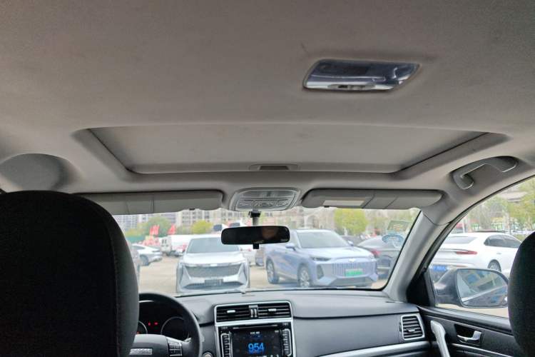 Used Haval M6 2018 1.5T Manual Two-Wheel Drive Elite Model
