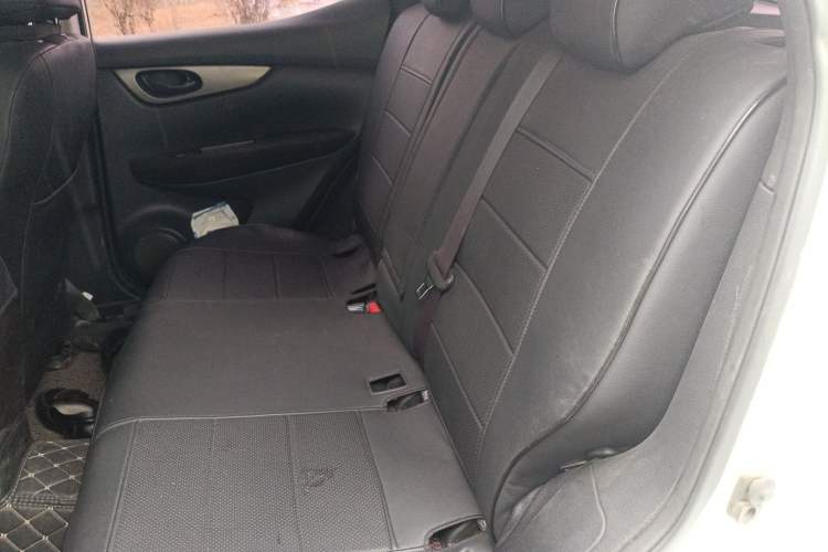 Used Nissan Qashqai 2016 1.2T CVT Fashion Edition Left Rear Seat