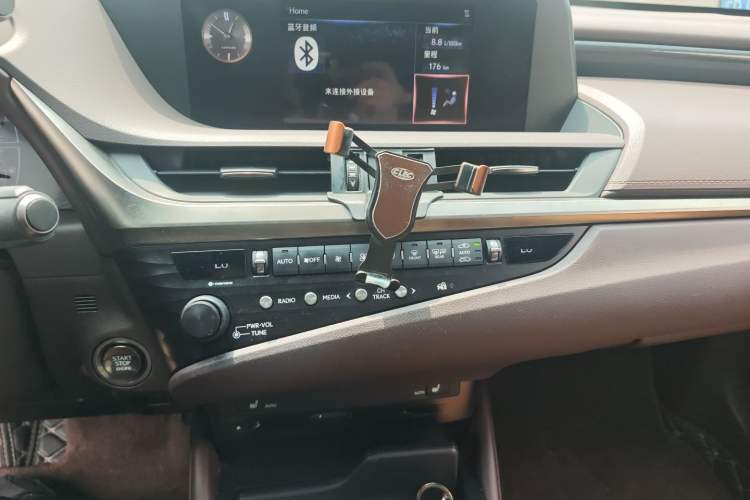 Used Lexus ES 2018 200 Excellence Edition China V Standard Audio And AC Panel