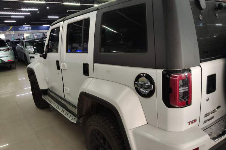 Used BAIC Off-Road BJ40 2024 2.0D Blade Hero Glory Edition