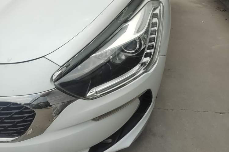Used DS 5 2015 1.6T Elegant Edition THP160
