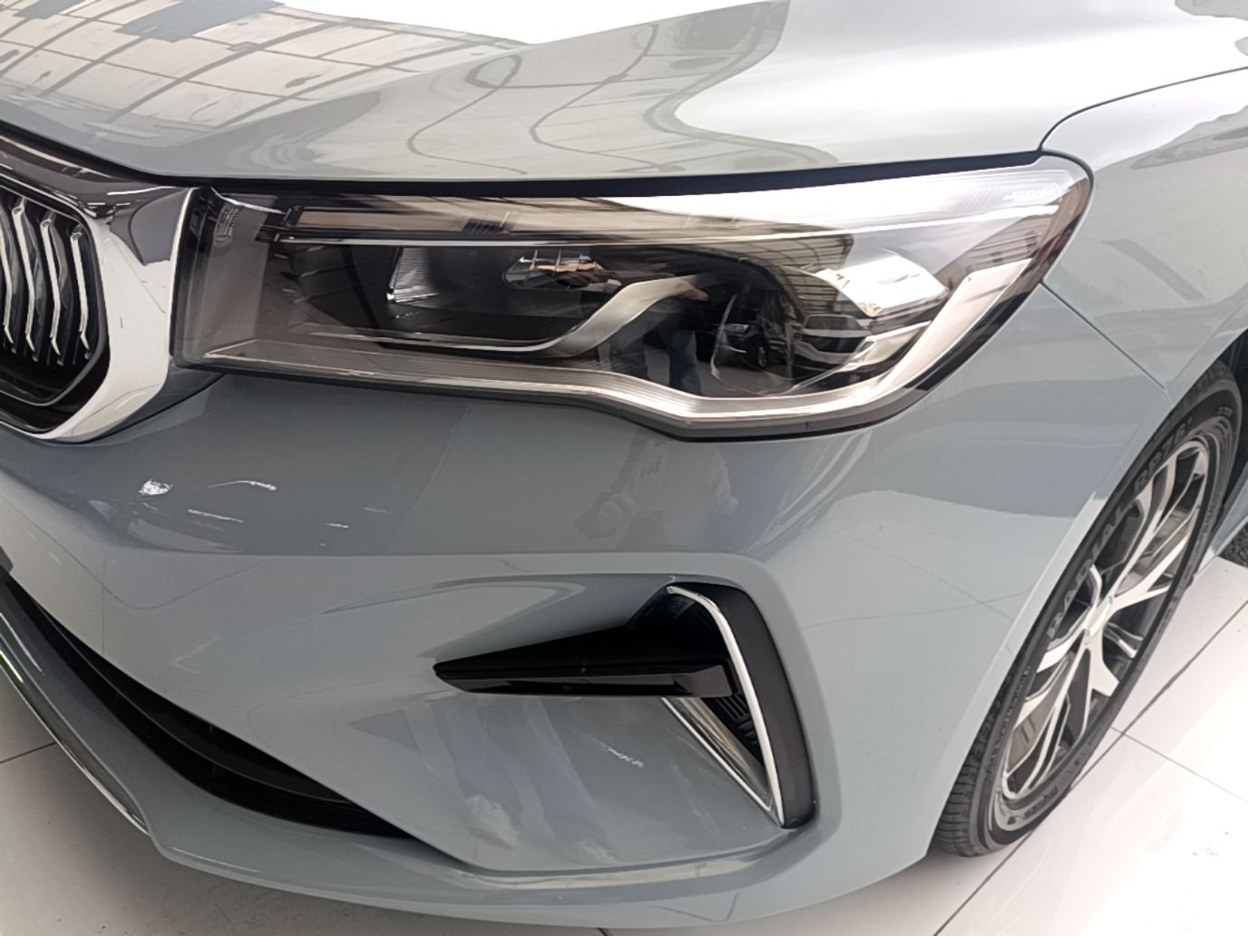 Geely Auto Emgrand 2023 4th Generation Champion Edition 1.5L CVT Luxury Model — снимка 8