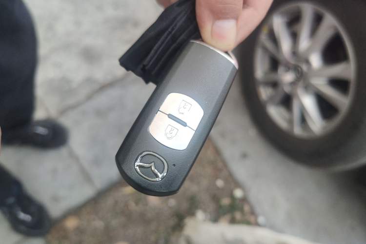 Used Mazda CX-4 2018 2.0L Automatic Two-Wheel Drive Blue Sky Dynamic Version China V Standard
