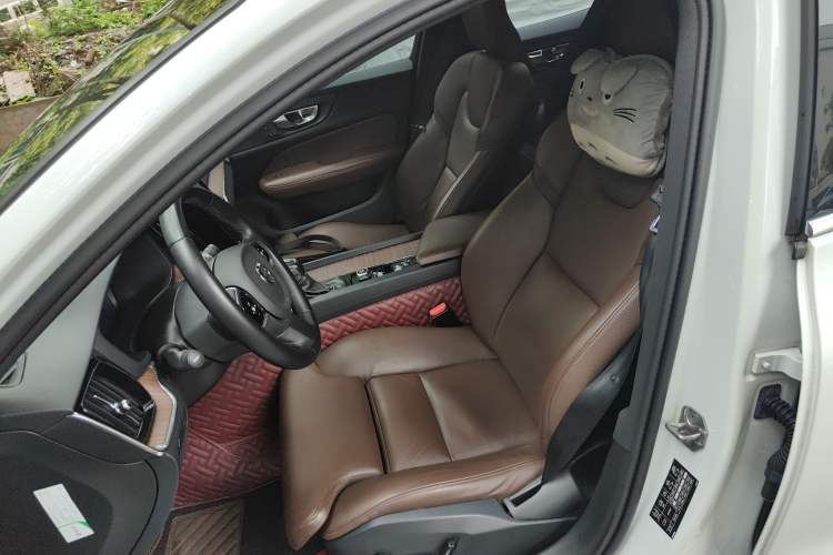 Used Volvo S60 2020 T4 Zhiyuan Luxury Edition