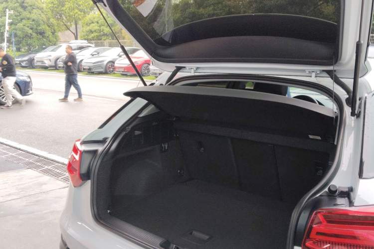 Used Audi Q2L 2021 35 TFSI Fashion Dynamic Model
