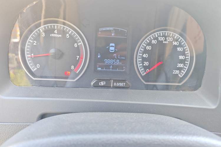 Used FORTHING Joyear 2012 LV 1.5L Manual Luxury Edition