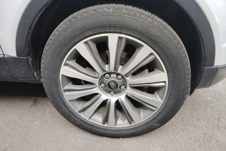 Used Land Rover Range Evoque 2017 2.0T British-Style Prestige Edition
