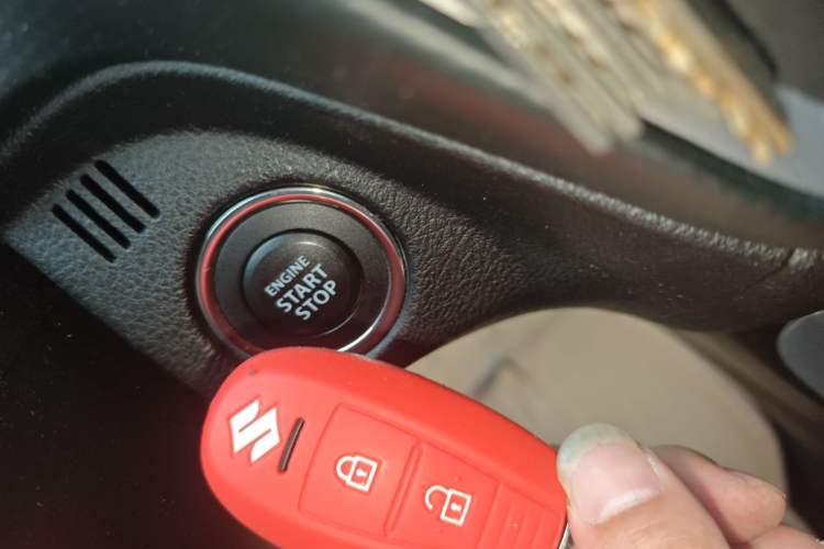 Used Suzuki S-Cross 2014 1.6L CVT Two-Wheel Drive Entry Model
